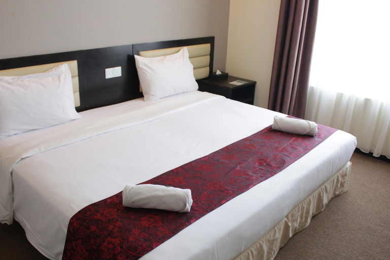 Bedroom 8