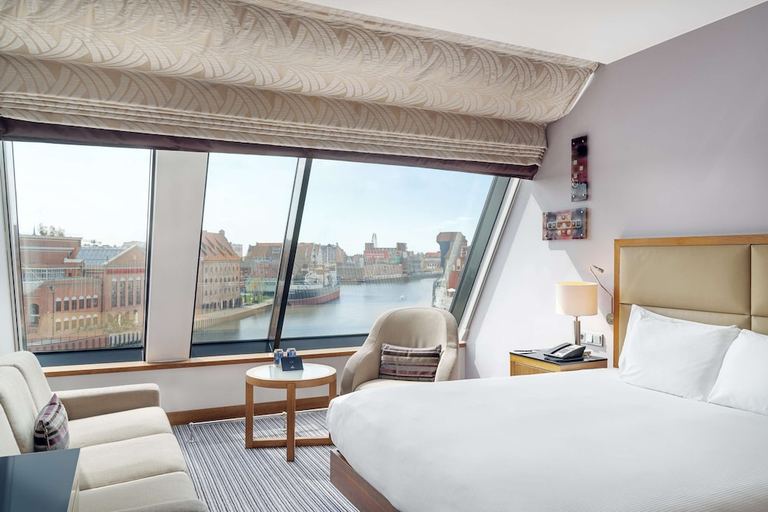 Bedroom 2, Hilton Gdansk, Gdańsk City