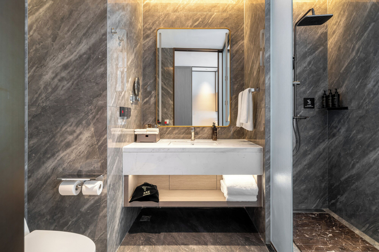 Bathroom 3, UrCove By Hyatt PingTan Tannan Bay, Fuzhou