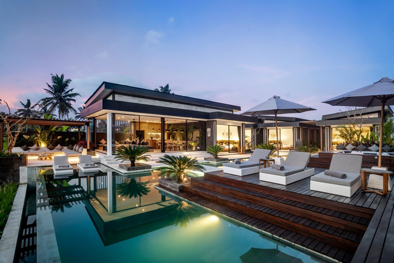 Swimming Pool 3
