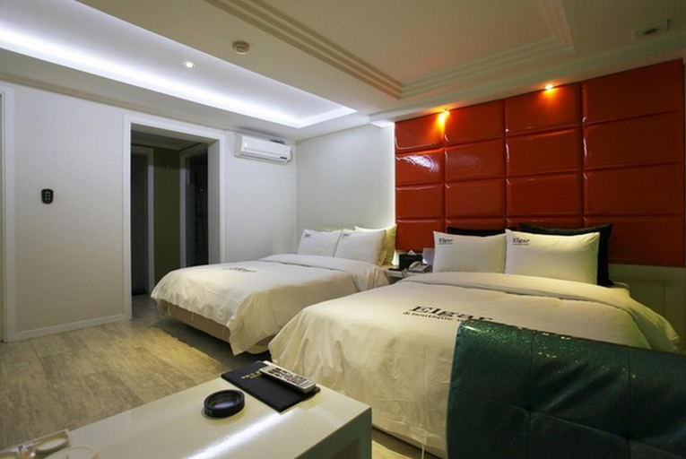Bedroom 2, Suwon Ingye-dong Boutique Elga, Suwon