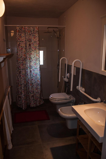 Bathroom 3, Mulino Della Rivolta, Livorno