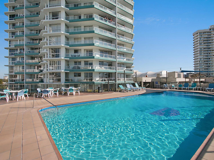 Ocean Plaza Unit 835, Gold Coast