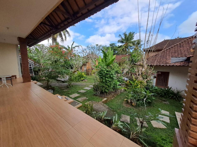 Exterior & Views 19