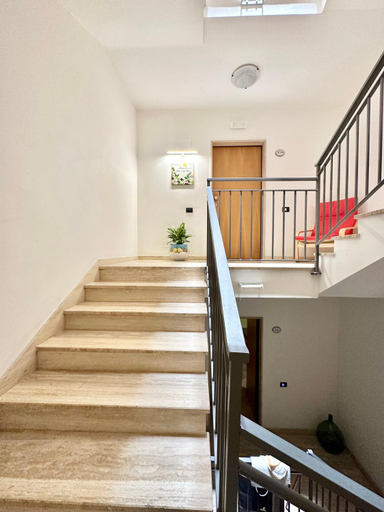 Others 5, Normanni 28 - Private and Guest House, Salerno