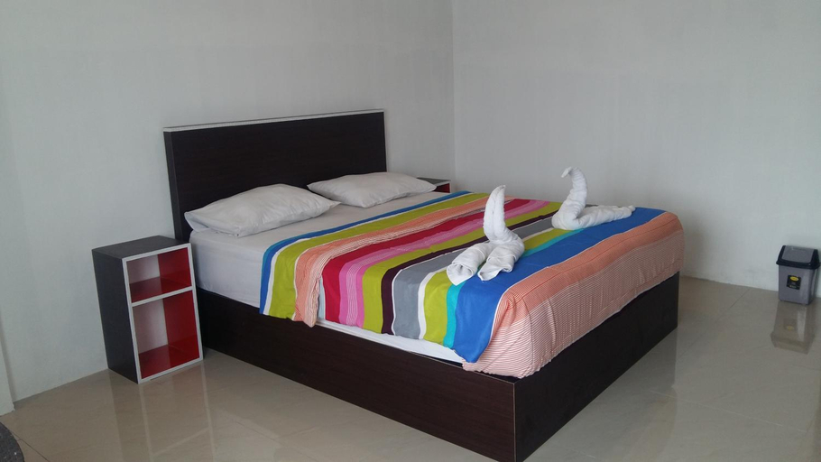 Others 2, Anyar, Lombok
