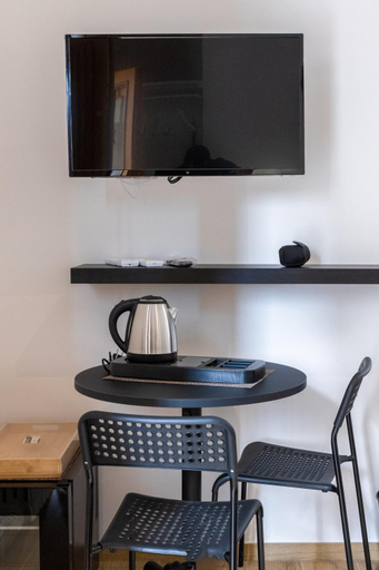Others 2, Lovely Rooms - Guest House Suites, Bari