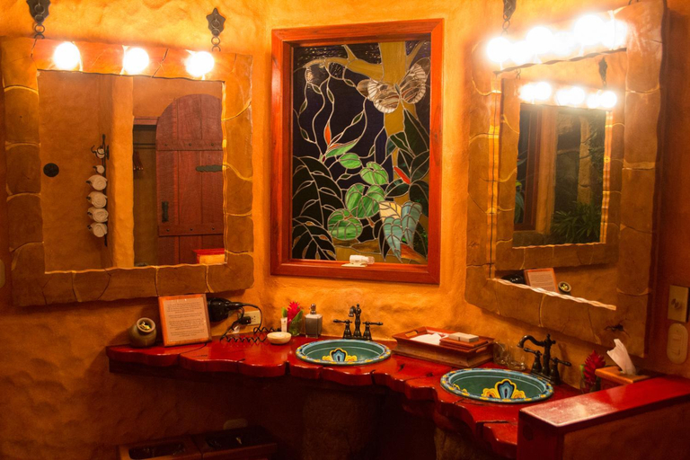 Bathroom 3, Peace Lodge, Heredia