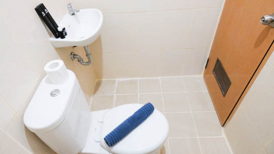 Bathroom 1