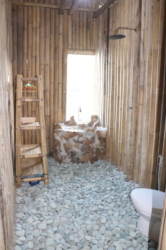 Bathroom 3, Loca Lobo Lodges, Riung, Ngada