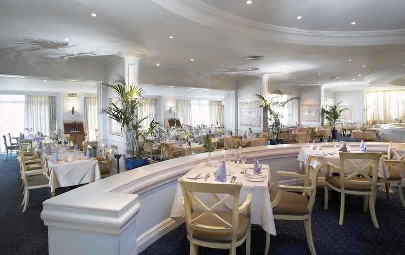 Food & Drinks 5, The Cliff Bay, Funchal