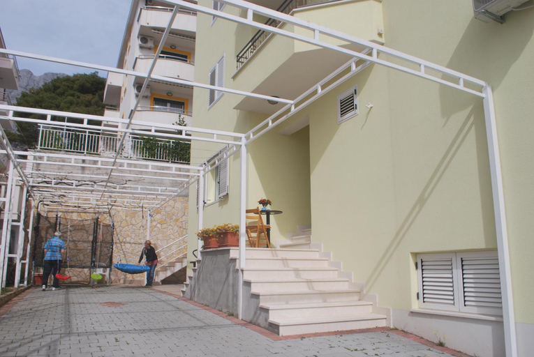 Others 5, Apartments Adriatika, Makarska