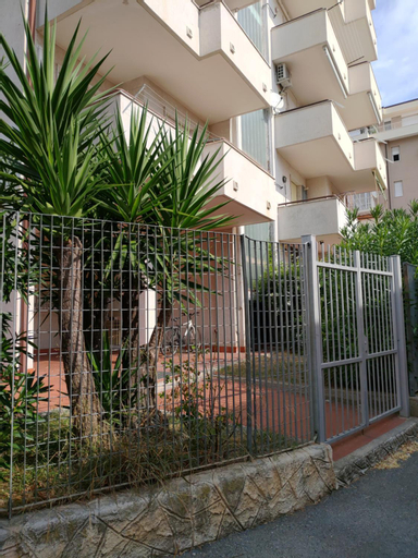 Others 5, La Casa di Flavio Casa Vacanze, Savona