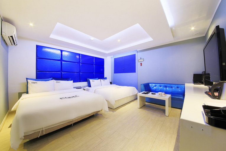 Bedroom 3, Suwon Ingye-dong Boutique Elga, Suwon
