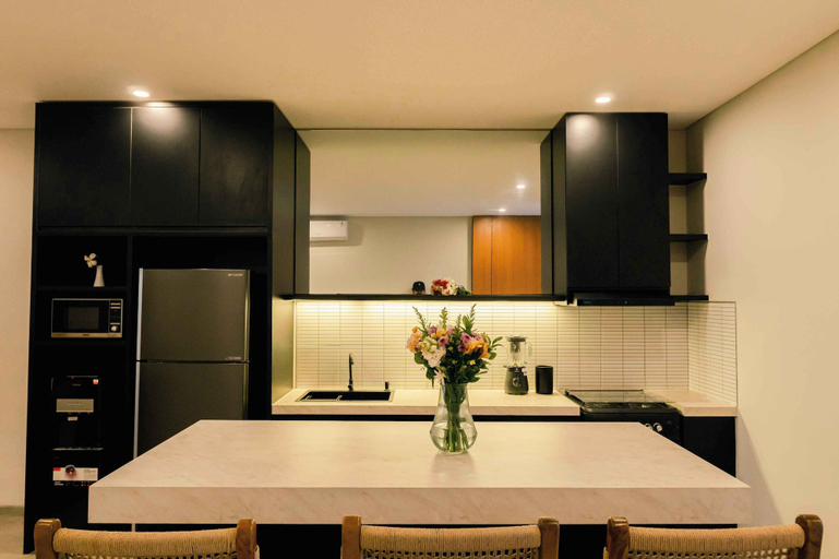 Dining Room 30