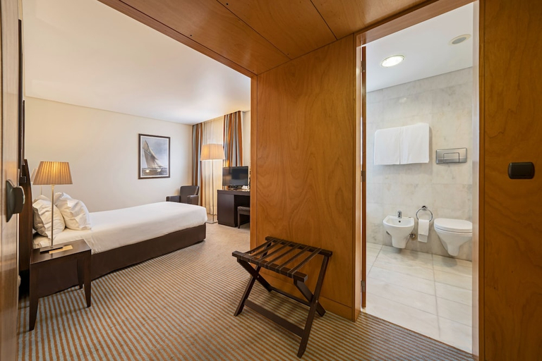 Bedroom 3, Hotel Marina Atlantico, Ponta Delgada