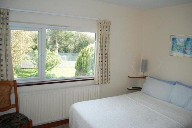 Bedroom 4, Dromcloc House
