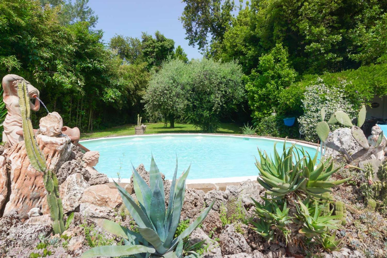 Sport & Beauty 2, La Bouganville - Piscina e Relax, Lucca