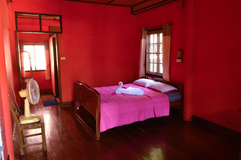 Others 4, Crossroads House - Hostel, Muang Mae Hong Son