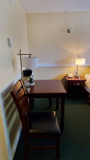 Others 3, Comox Valley Inn & Suites, Comox-Strathcona