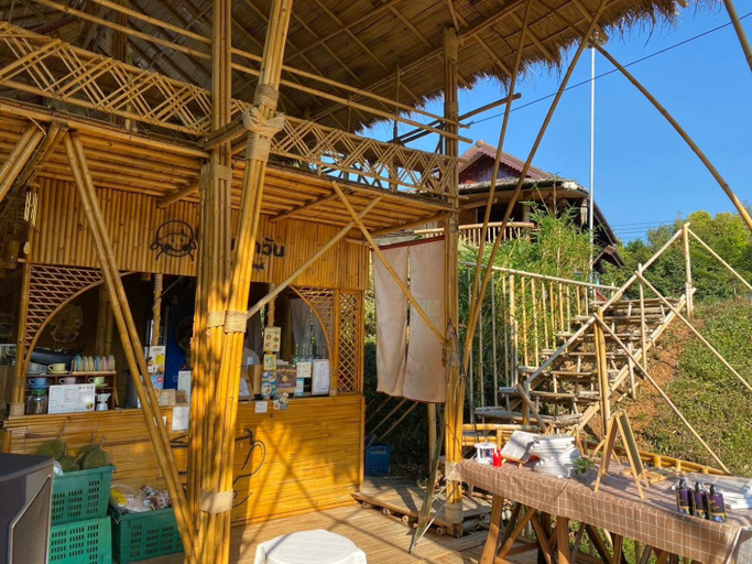 Food & Drinks 3, Phuthiptara Resort , Khlung