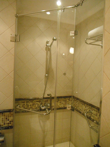 Bathroom 4, Romance Alexandria Hotel, Alexandria