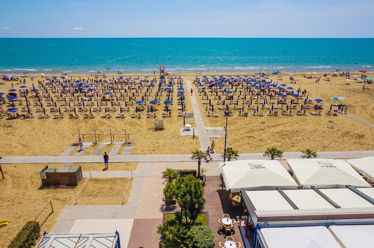 Food & Drinks 5, Villaggio Mare Blu, Venezia