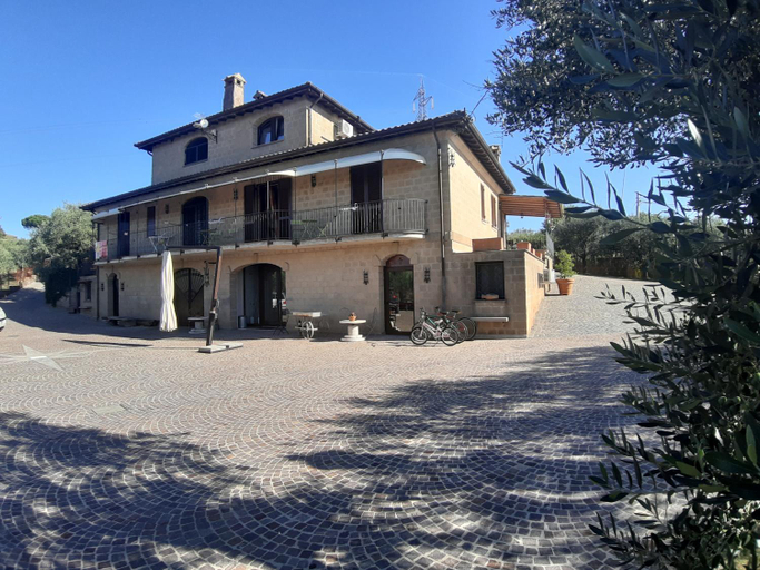 Others 5, B&B LE BACETTE, Viterbo
