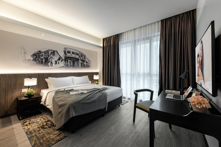 Bedroom 12