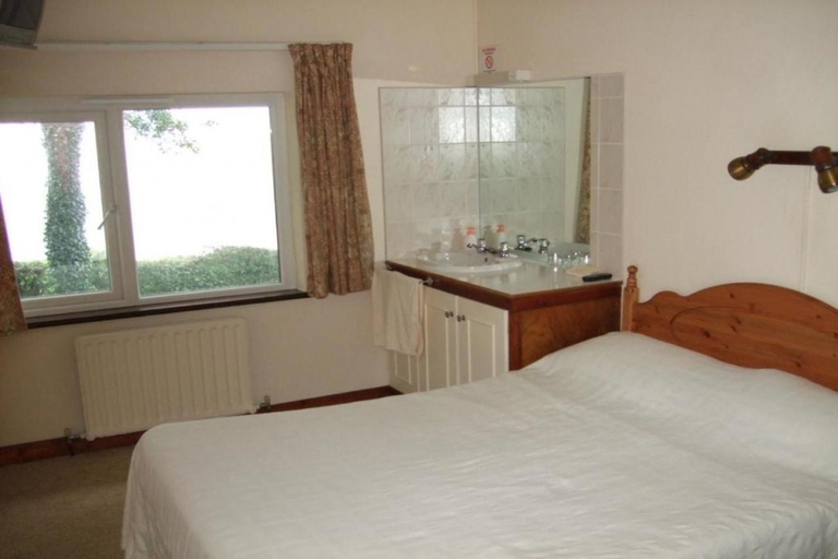 Bedroom 3, Dromcloc House