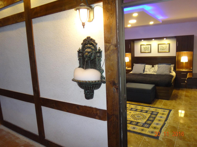 Others 4, The royal Luxury Apartments & studios, Amman