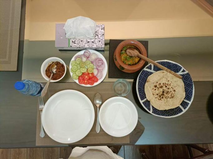 Food & Drinks, Hotel Gulberg Grand, Lahore