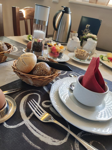 Others 3, Cafe im Hof- Bed & Breakfast, Hildburghausen