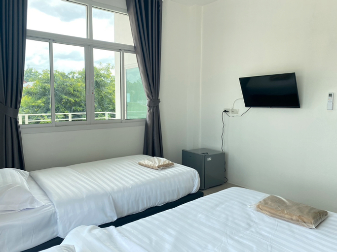 Bedroom 9