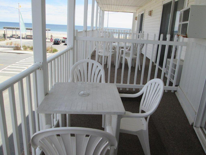 Exterior & Views 4, Hillcrest Inn, Rockingham