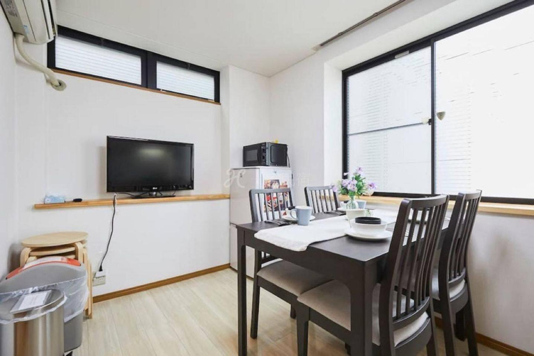 Food & Drinks 3, Luxury Guest House in Tokyo Shinjuku, Shinjuku