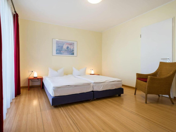 Room, Apartment With 1 Bedroom and Balcony, Vorpommern-Greifswald