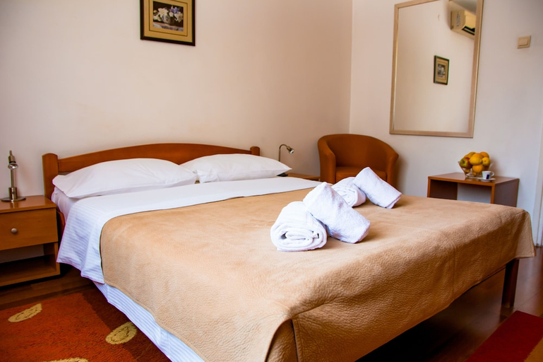 Bedroom 2, Hotel Srbija, Belgrade