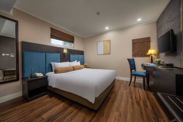 Bedroom 13