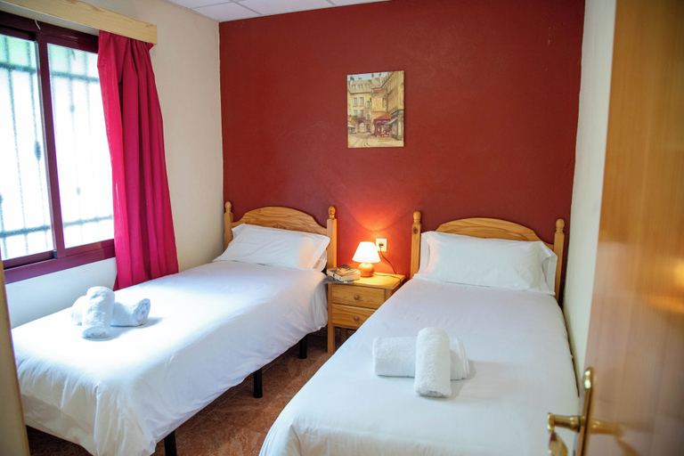 Bedroom 3, TAIGA Lake Caspe, Zaragoza