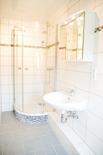 Bathroom, Zum Fuchsbau, Altenkirchen (Westerwald)