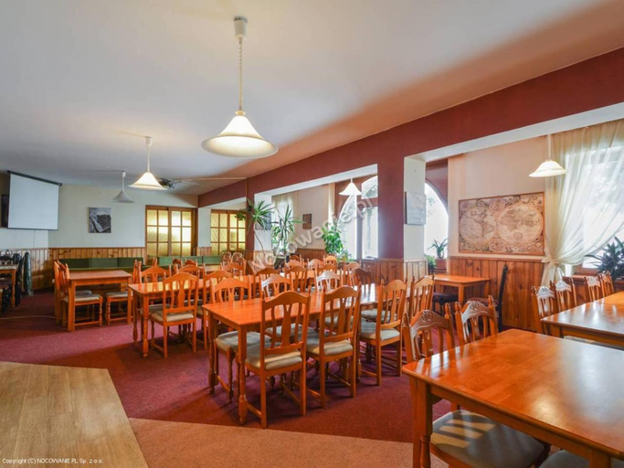 Food & Drinks 3, Penzion Partizan, Poprad