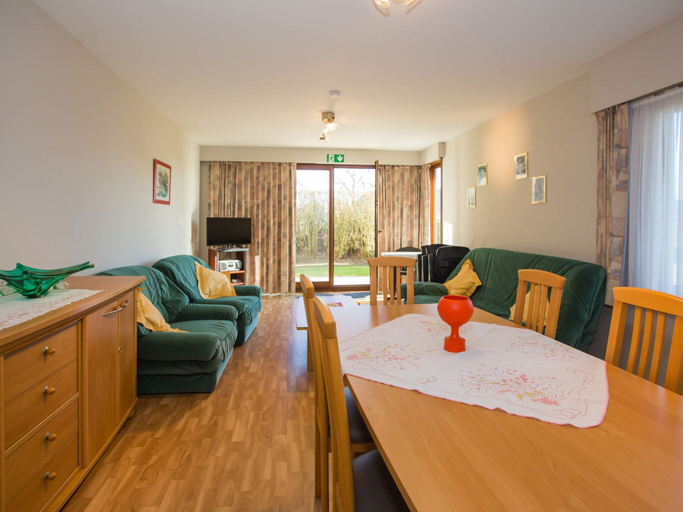 Dining 4, Green Garden Blok 10 2 Bedrooms on Floor 0, West-Vlaanderen