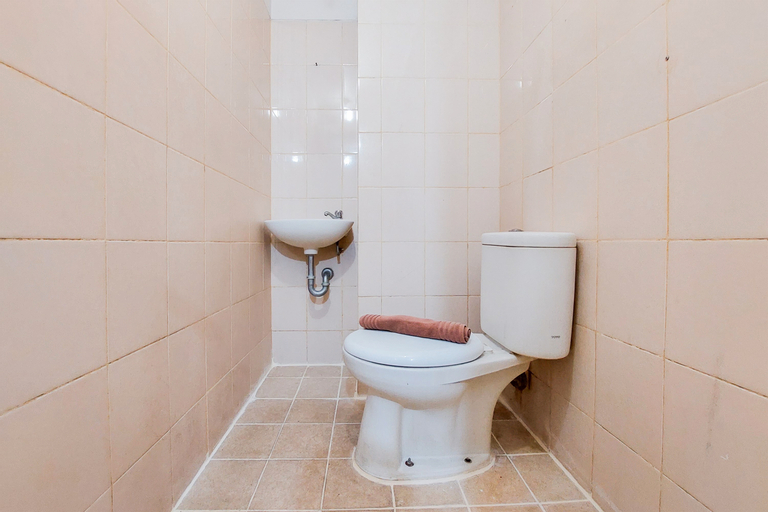 Bathroom 3