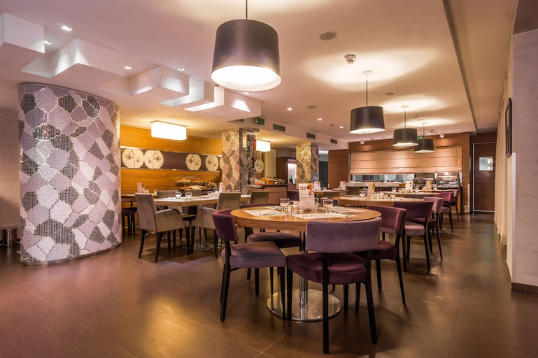 Food & Drinks 3, Belgrade Art Hotel, Belgrade
