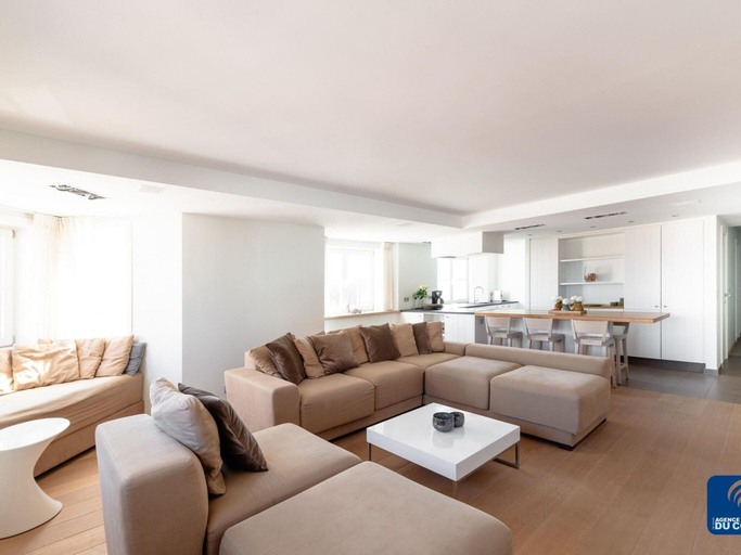 Others 4, Elegant Seaside Apartment, West-Vlaanderen