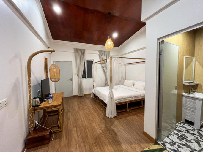 Bedroom 3, Titiwangsa Cabin Retreats by uBook, Kuala Lumpur