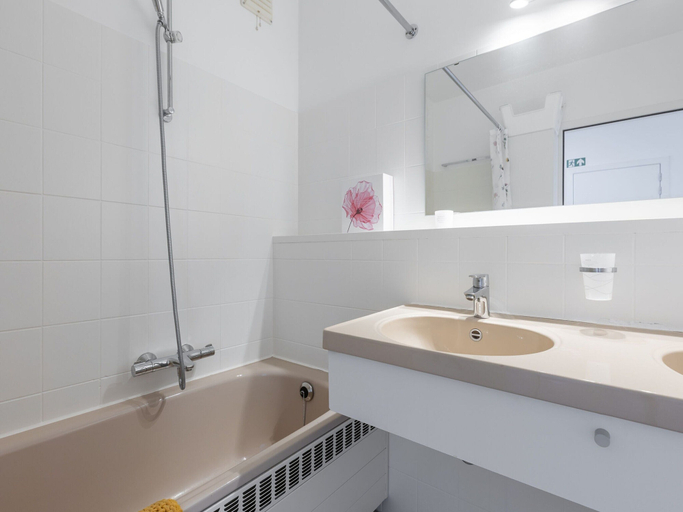 Bathroom 5, Cozy 1-bedroom Apartment With Sea View, West-Vlaanderen