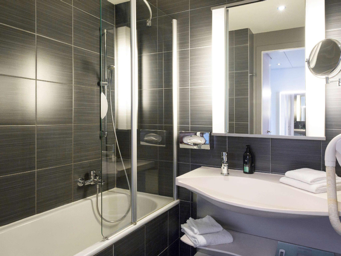 Bathroom 5