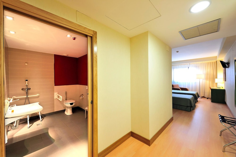Bathroom 3, Hotel Naval Sestao, Vizcaya